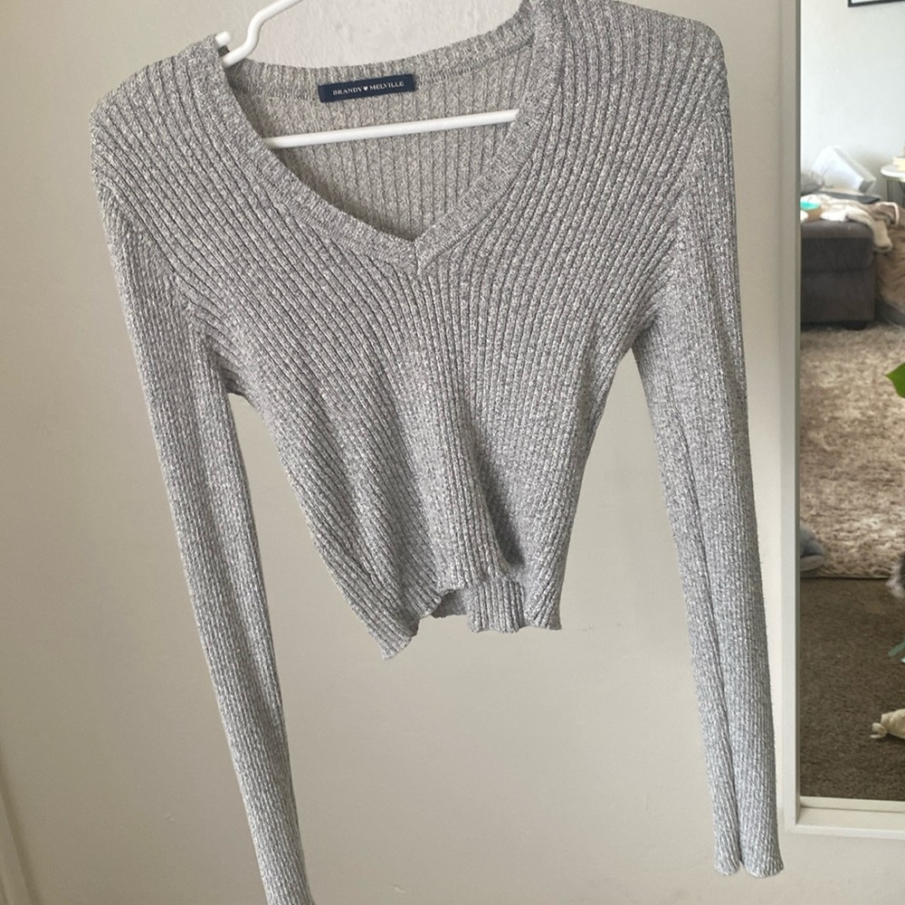Brandy Melville cropped sweater